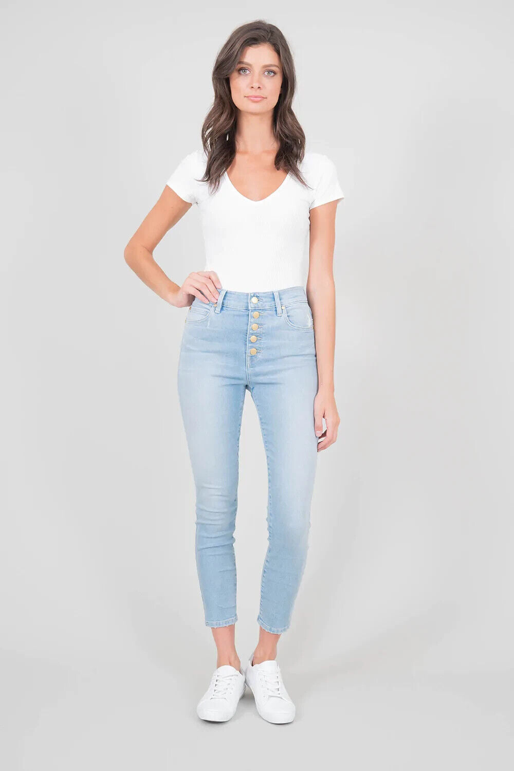 Heidi Exposed Button Jeans